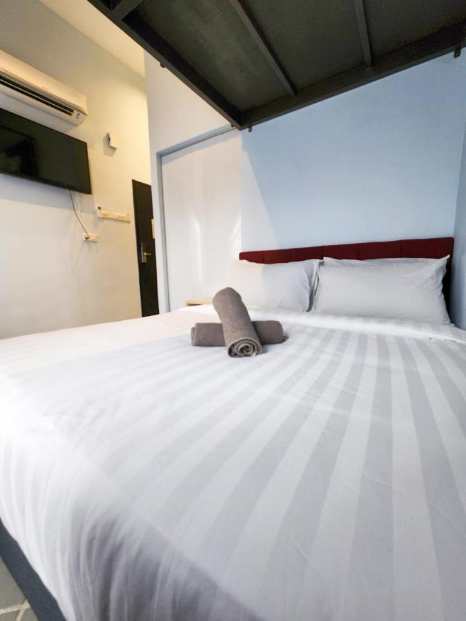 Mac Hotel By Sky Hive George Town Eksteriør bilde